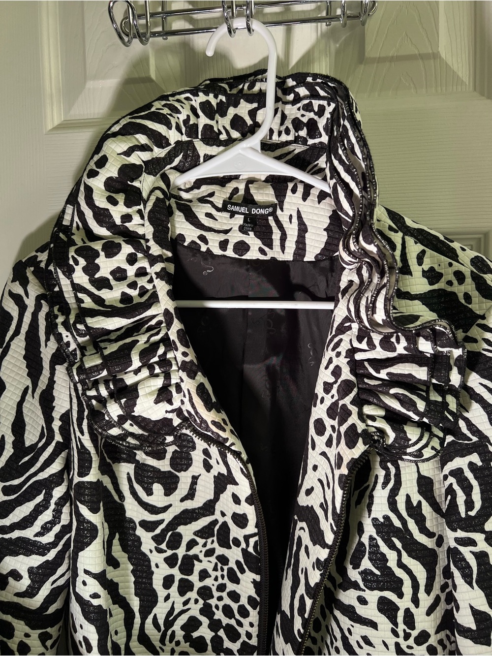 Samuel Dong Black & White Animal-Print Women's Long Coat SZ L Chest 44”